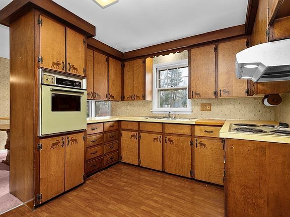 5th image of 144 Glendale Rd