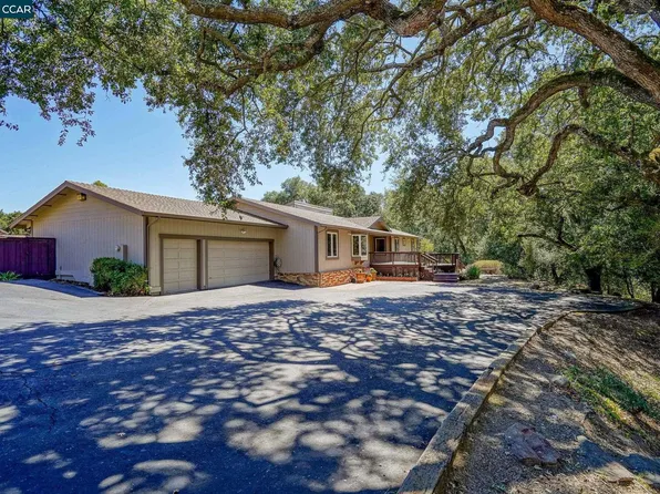 5010 Chelsea Dr, Martinez, CA 94553
