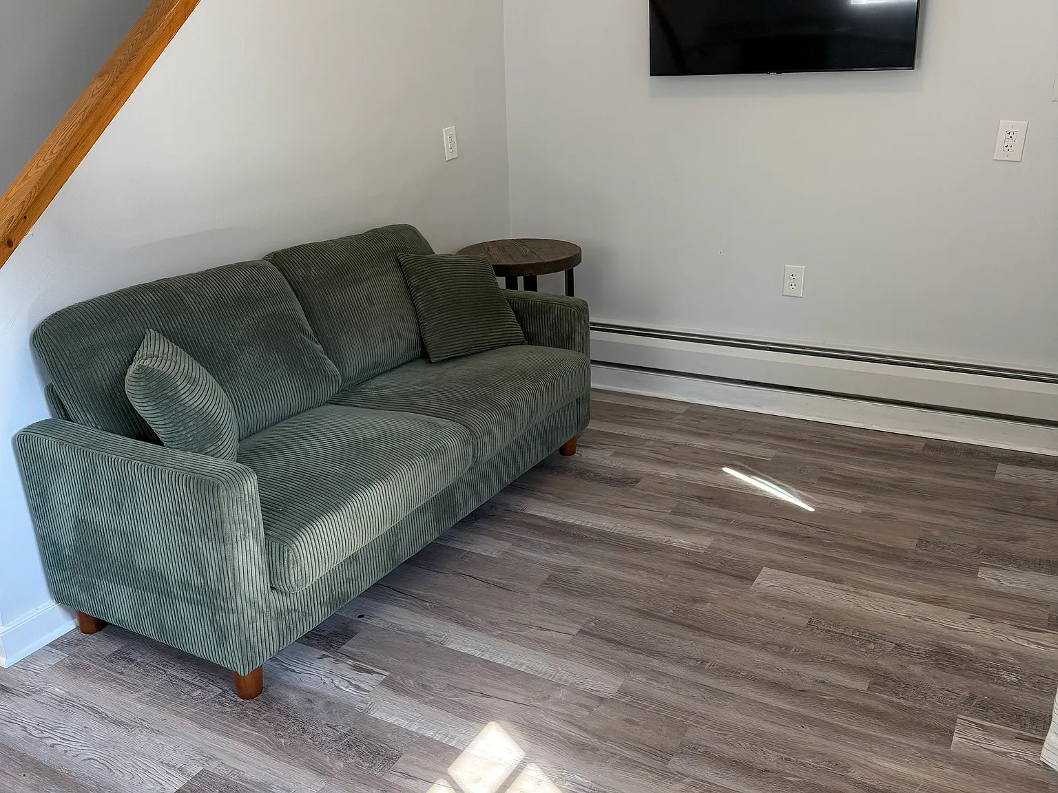2 bed, $3,000 — Photo 4