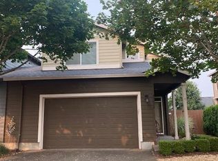 33939 Rolling Hills Dr, Scappoose, OR 97056