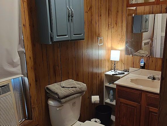 4th image of 1177 Moore Haven Cir NE