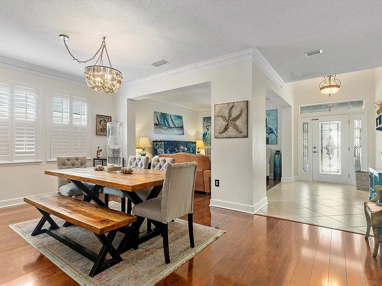 1687 Majestic View Ln — Photo 3