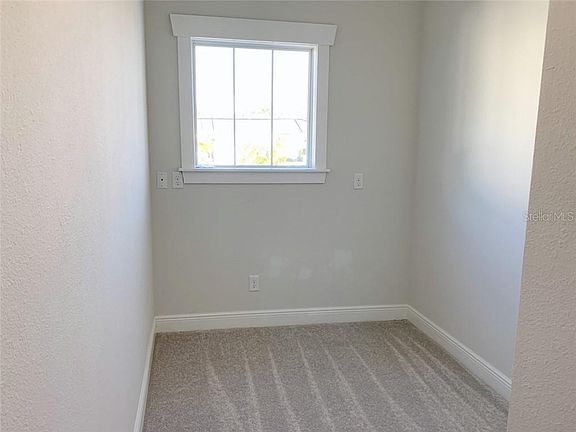 5th image of 2940 W Knights Ave Unit 1