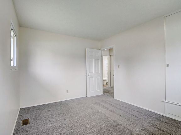 5th image of 2517 Galaxy Ln