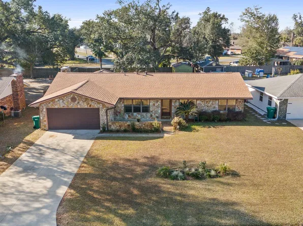 636 Old Hickory St, Panama City, FL 32404