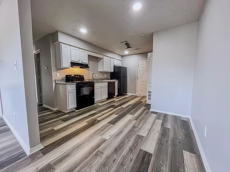 1364 N Carlsbad Trce #1364 — Photo 4