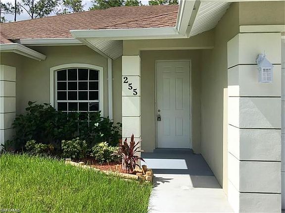 3rd image of 255 Woodburn Dr