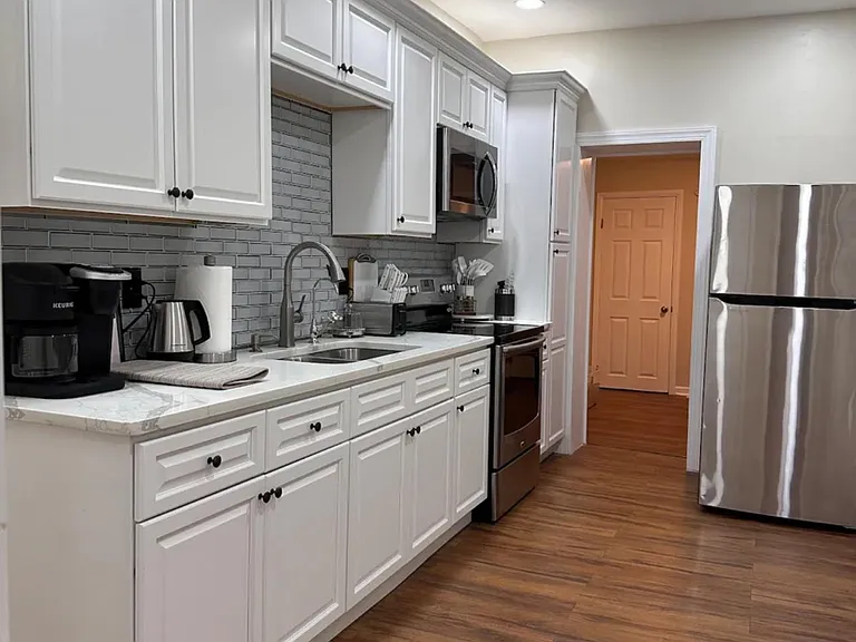 237 Chestnut St — Photo 10
