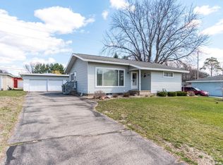 N5412 Terrace Heights Dr, Onalaska, WI 54650
