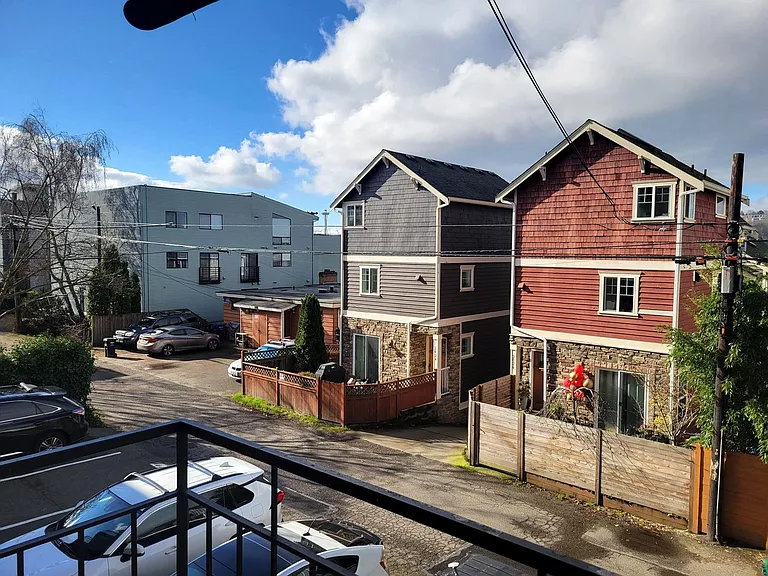 Franklin Apartments — Photo 20