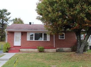 202 East Dr, Princeton, WV