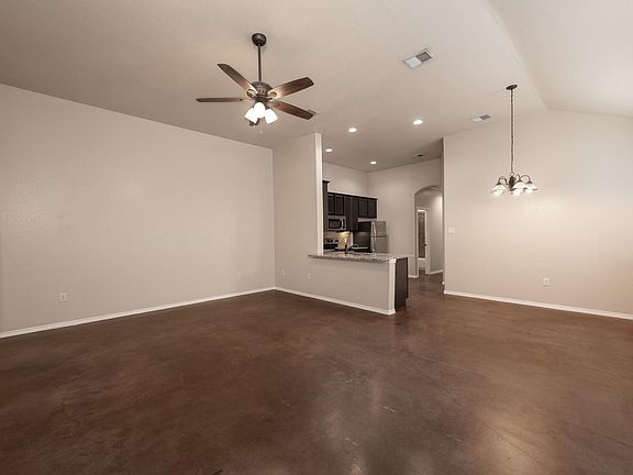 5th image of 455 Jack Rabbit Ln #B