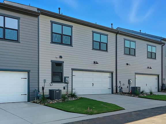 323 Ardmore Dr