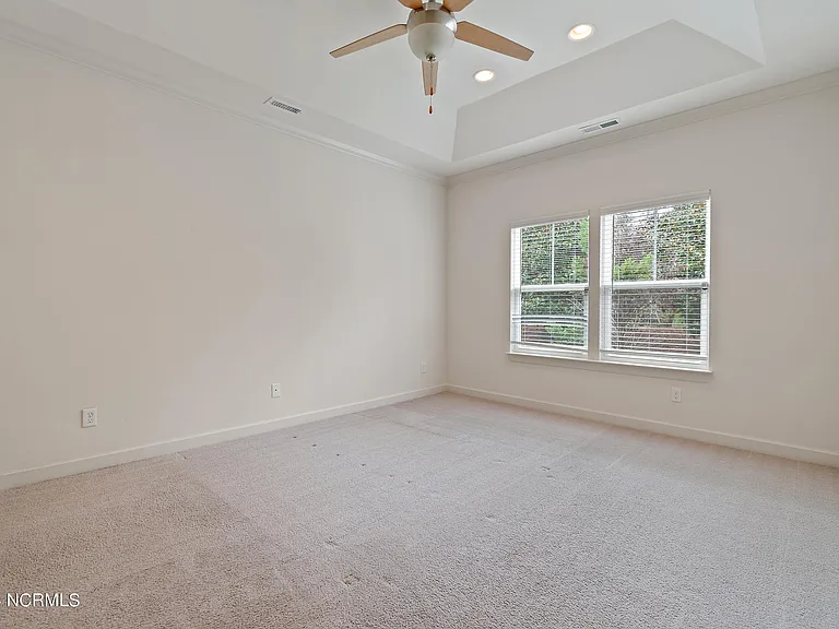 3219 Bay Winds Dr — Photo 11