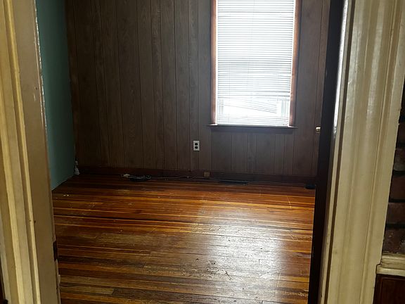 5th image of 1223 Logee St #1