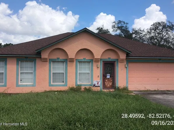 12231 Pine Bluff St, Spring Hill, FL 34609