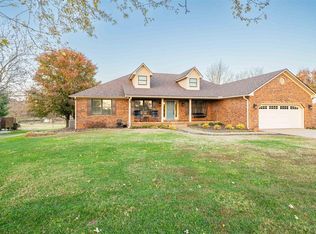 3415 London Pike, Philpot, KY 42366