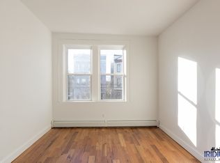 310 S 11th St #1, Newark, NJ 07103