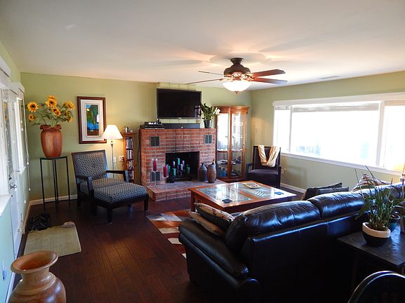 4th image of 2421 Sumac Dr