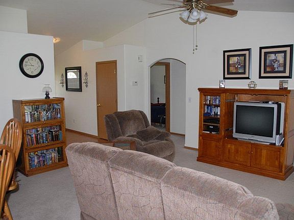 4th image of 3815 160th Ln SW