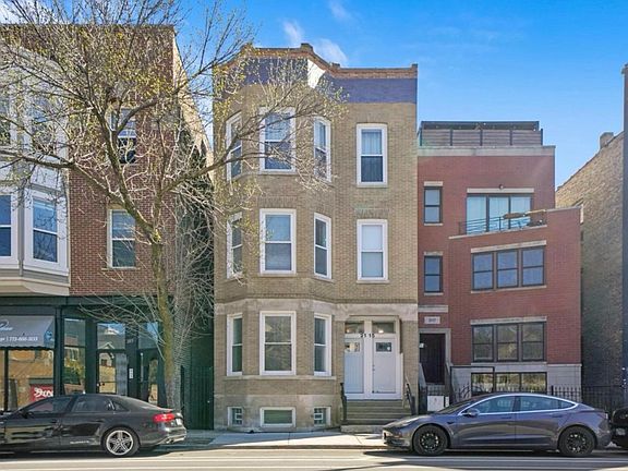 2nd image of 2115 W Armitage Ave #2
