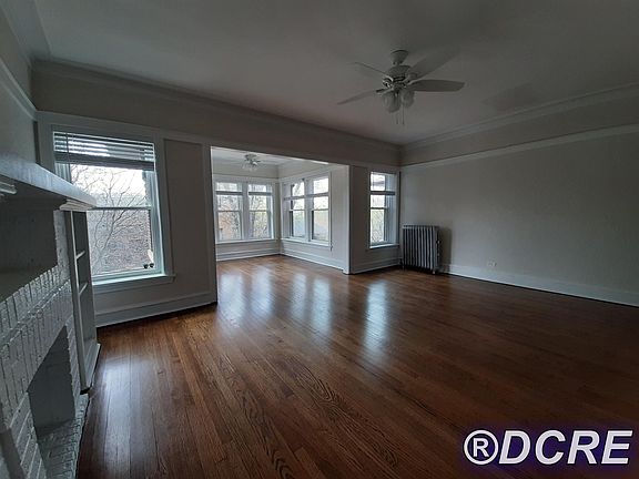2nd image of 7645 N Bosworth Ave #3S