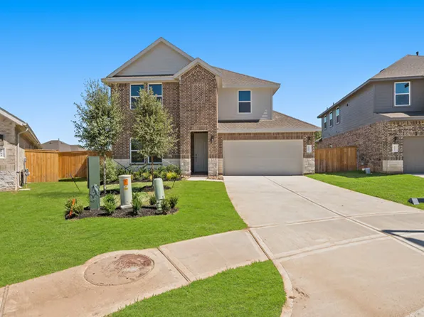 1597 Oakdale Crest Rd, Montgomery, TX 77316