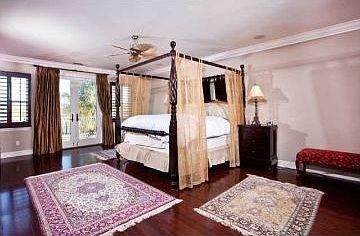 5th image of 17061 Castello Cir