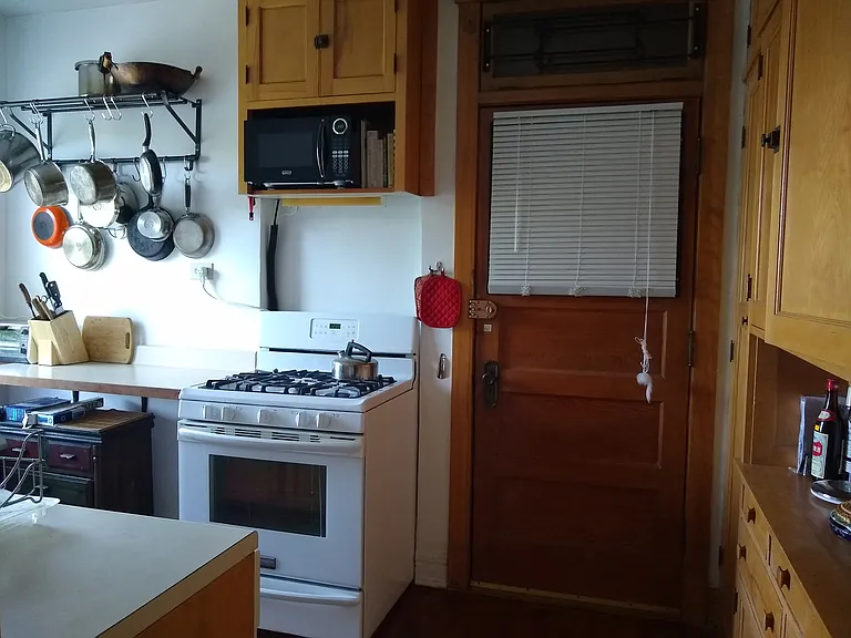Kitchen south