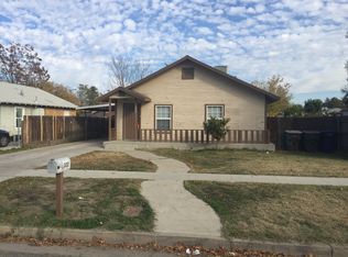 322 N A St, Tulare, CA 93274