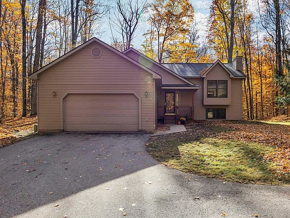 3rd image of 3120 E Partridge Ct