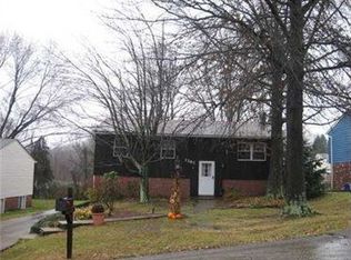 1361 Cavitt Rd, Monroeville, PA 15146