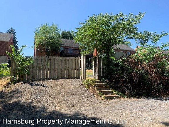 5th image of 3022 Butler St