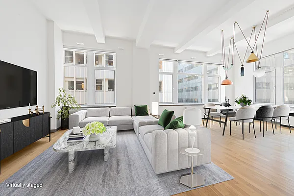 Sold by Compass | media 1