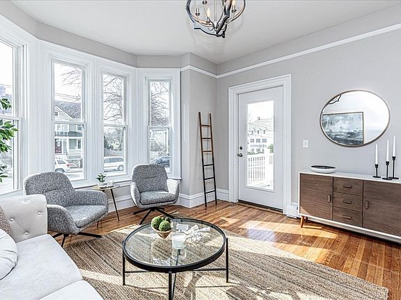 3rd image of 50A Whittier St #1