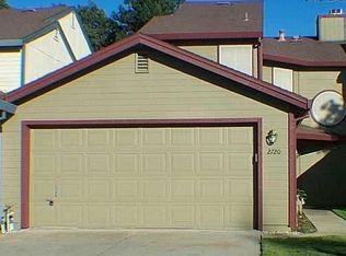 2720 Hoffman Woods Ln, Carmichael, CA 95608