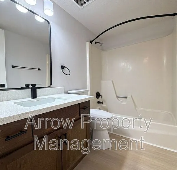 3629 N 60th St #15 — Photo 6