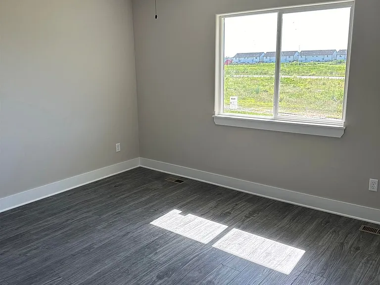 5213 N Toben Ct #5213 — Photo 7