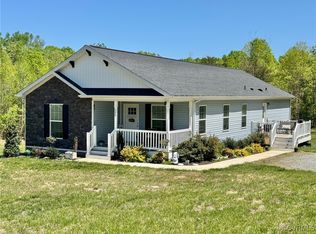 125 Breezywood Ln, Louisa, VA 23093