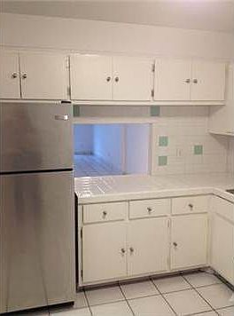 5th image of 100 Edgewater Dr APT 230