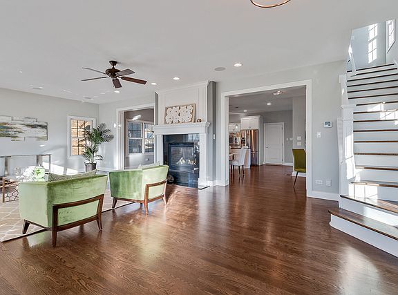 2nd image of 14606 W Park Pl