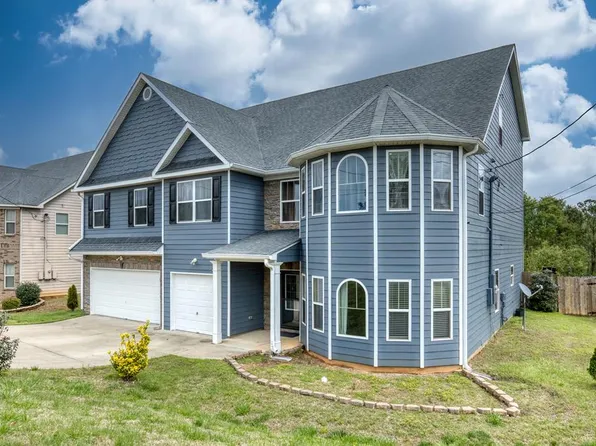 36 Peacock Dr, Phenix City, AL 36869