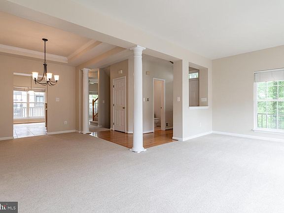 5th image of 3030 Barden Oaks Ct