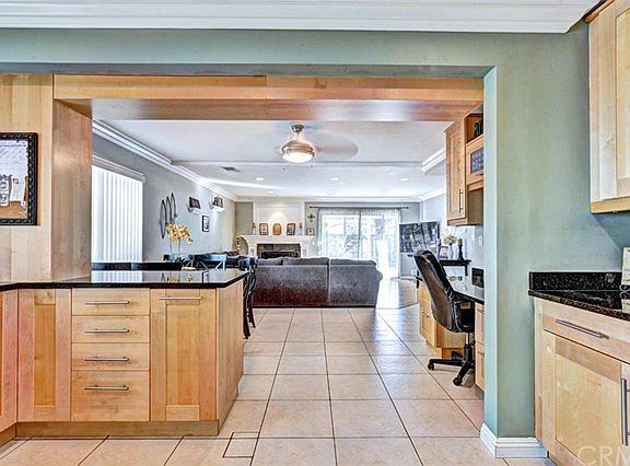 5th image of 5272 Acacia Ave