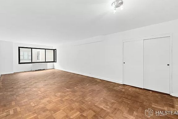 2nd image of 10 E End Ave APT 9B
