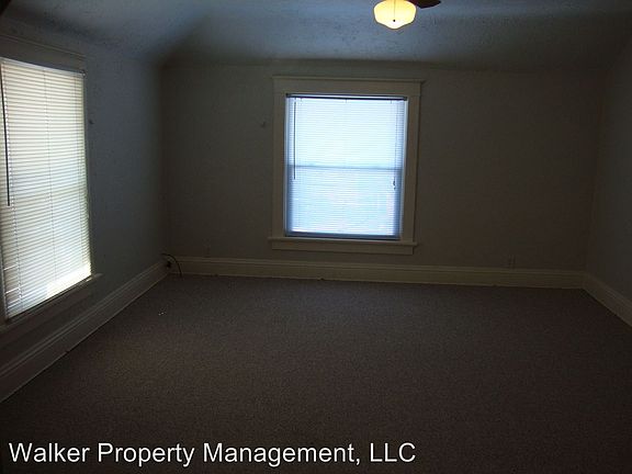 5th image of 369 Wilson Ave