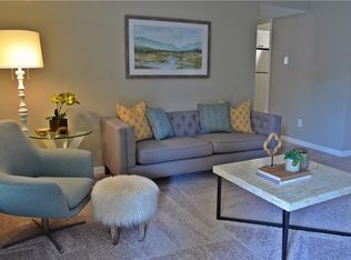 10006 Regal Park Ln APT 102, Dallas, TX 75230