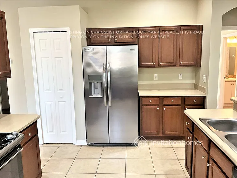 1456 Delano Trent St — Photo 6