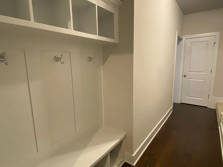 3779 Oxford Cir — Photo 21