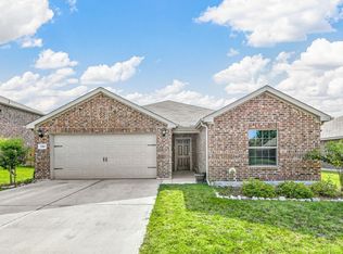 184 Cattlemans Creek Rd W, Newark, TX 76071